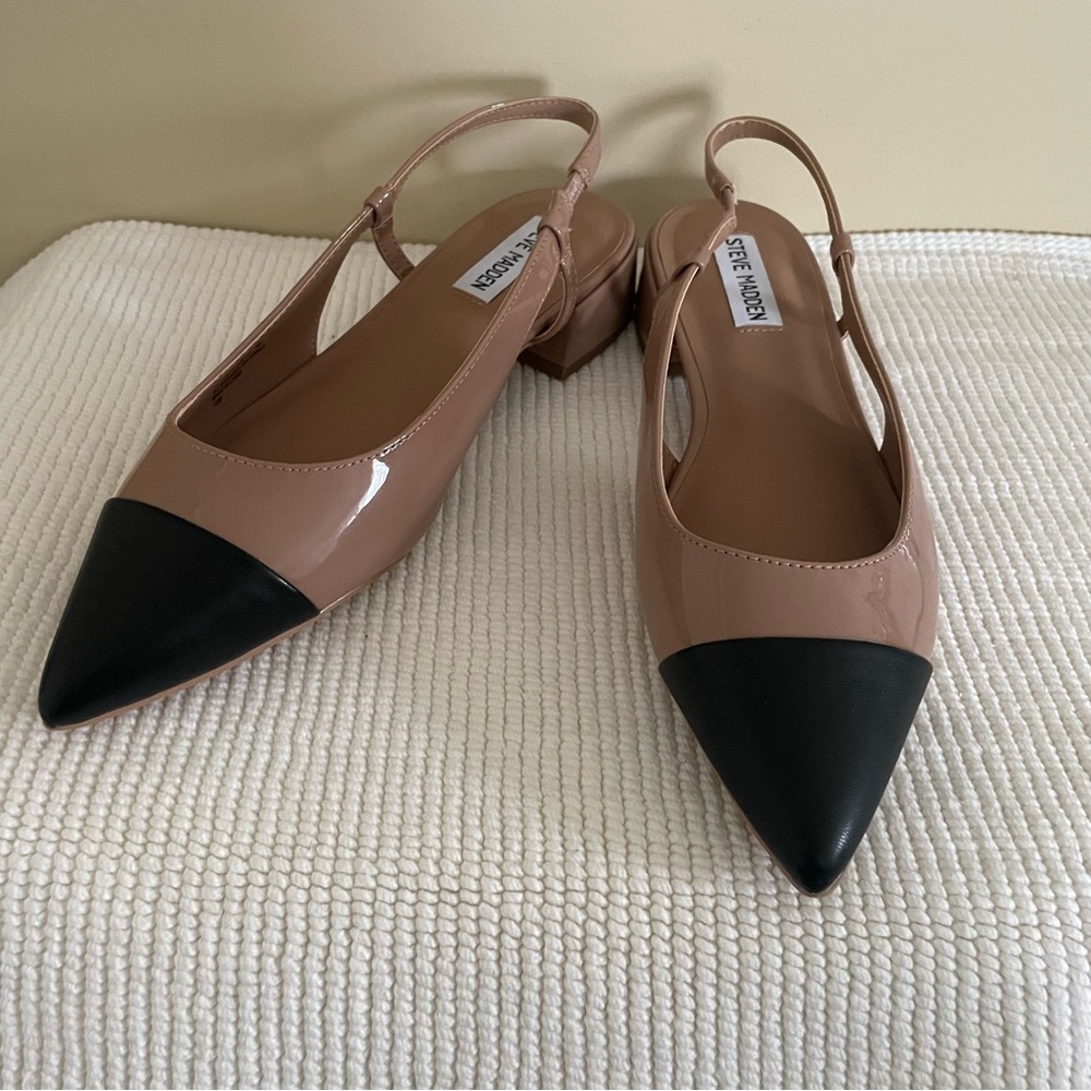 Steve Madden Allure Women's Black and Tan Pointed Heels